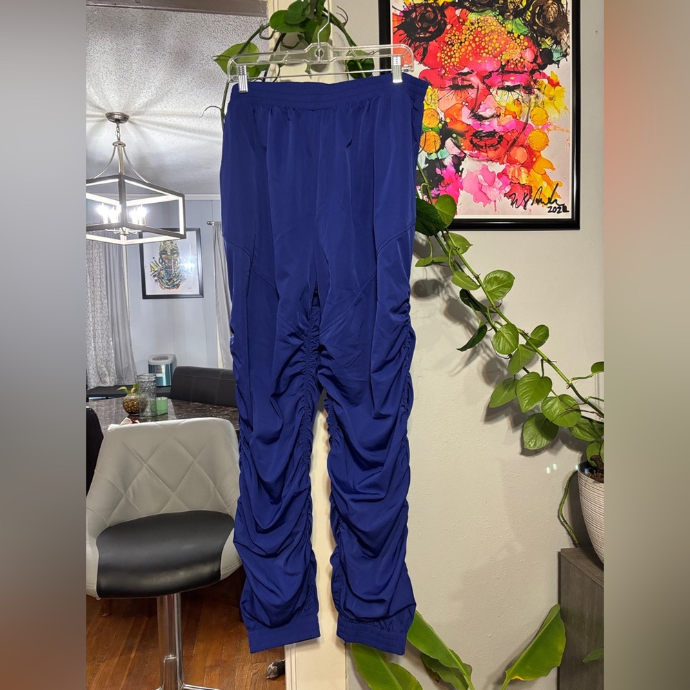 New slouch joggers